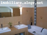 Ultracentral, Brasov, apartament 5camere in casa, curte