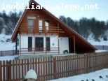 Vind casa de vacanta